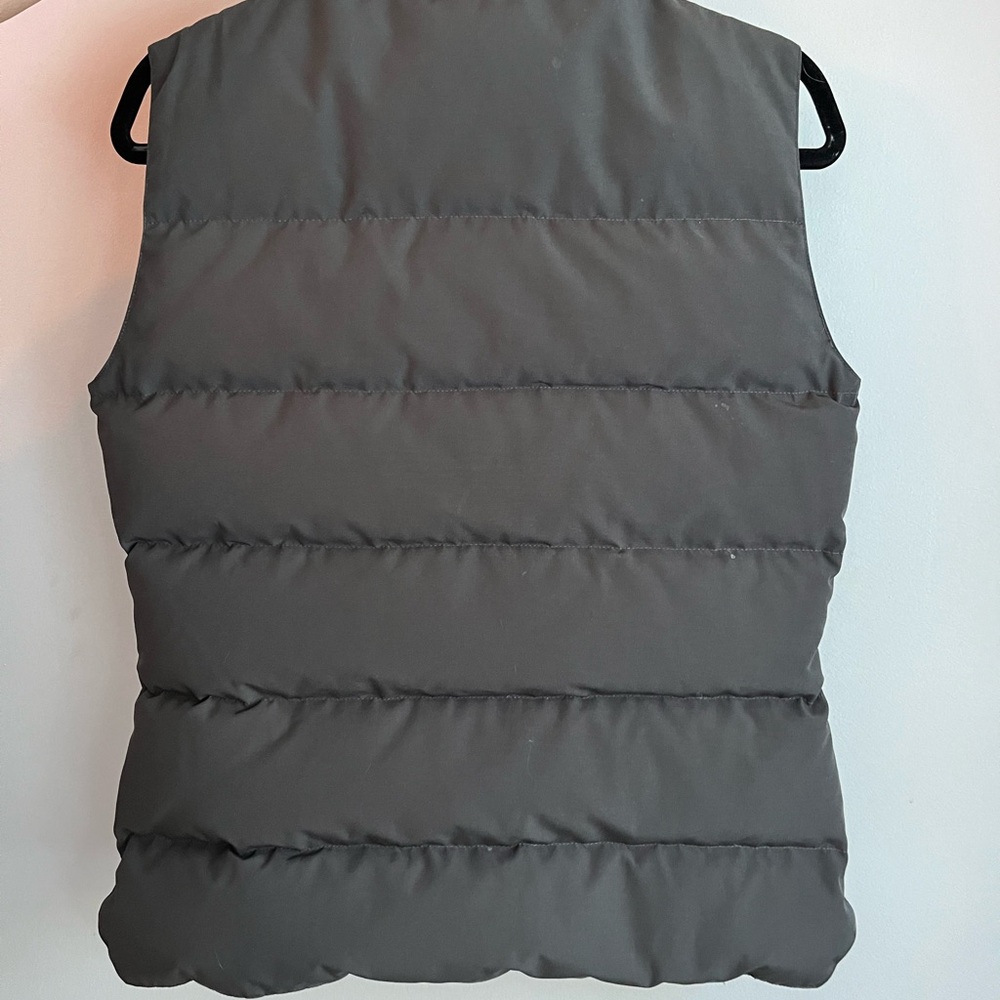 Canada Goose Grey Vest - Picture 2 of 3